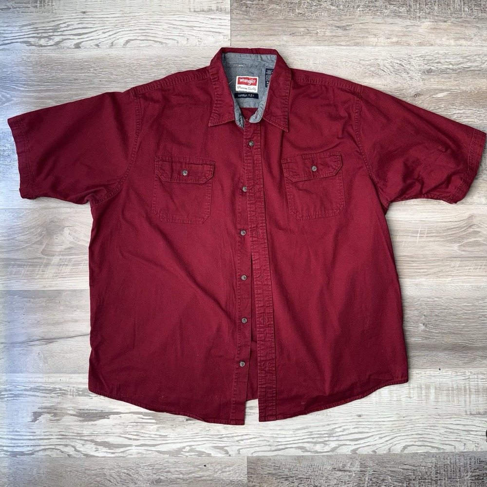 Wrangler Short Sleeve Shirt Maroon Flap Pockets Button Up Mens Size XL